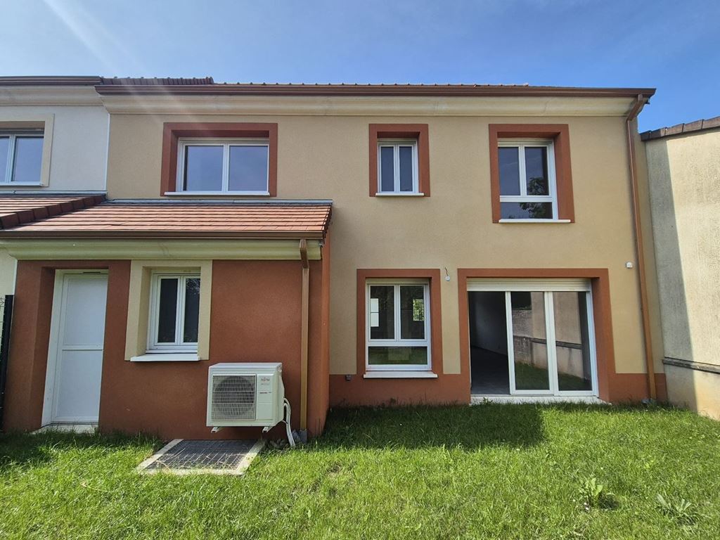 Maison d'architecte FRESNES SUR MARNE (77410) NOVEA HABITAT